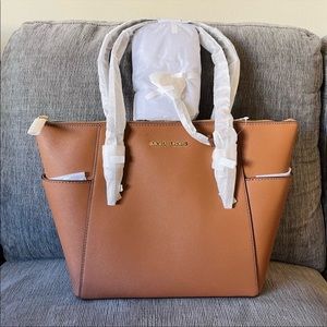 New Michael Kors Handbag